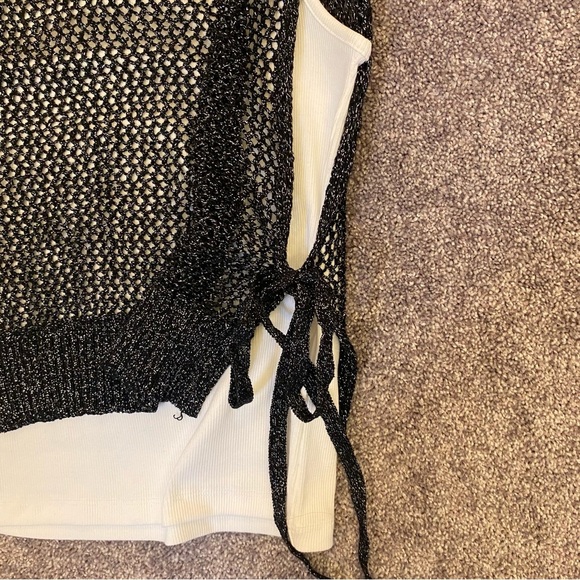 ZARA Women's Layered Top White w/ Black Metallic Sequined Mesh Size M - NWT $39 - Picture 6 of 15